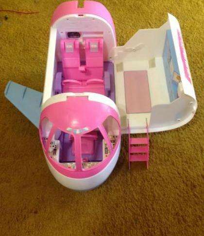 Avion de hotsell muñecas