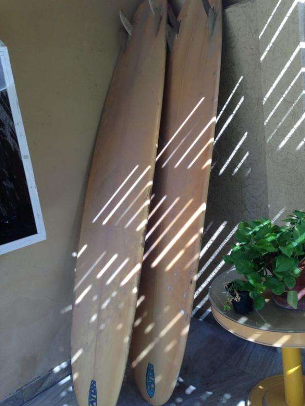 Se venden tablas de surf usadas en La Paz Bicicletas 1950